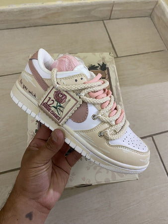 Nike-Dunk-Low-White-Metallic-Red-Bronze-Dh9765-100-Sneakers-Da-Donna