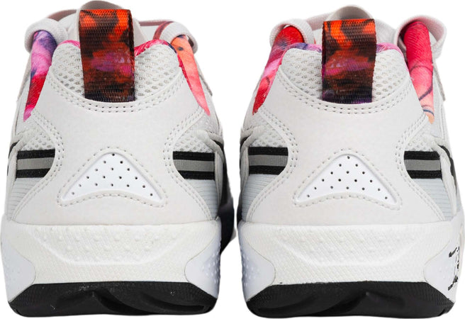 Nike-Futura-Jam-Train-Electric-in-White/Black-da-donna