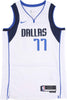 NIKE-NBA-Canotta-Basket-Uomo-Nba-Dri-fit-Swingman-Jersey-Association-2022/23-No-77-Luka-Doncic-Dalmav-White-da-uomo
