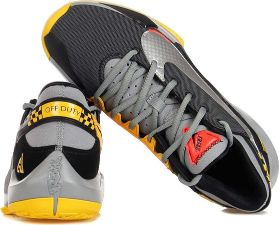 NIKE-NBA-Scarpa-Bassa-Uomo-Zoom-Freak-2-Black/metallic-Silver/particle-Grey-da-uomo