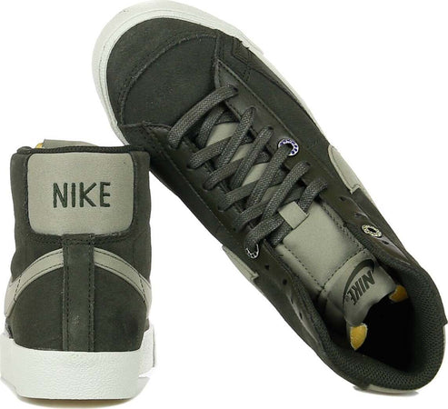Nike-Scarpa-Alta-Donna-W-Blazer-Mid-77-Sequoia/light-Army/light-Silver-da-donna