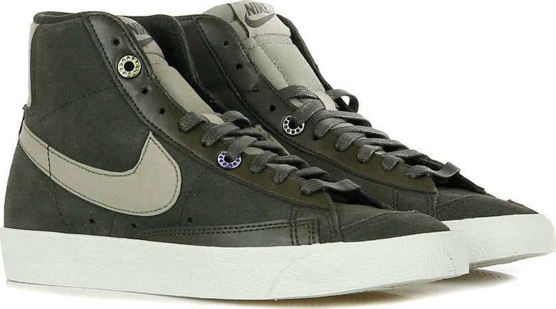 Nike-Scarpa-Alta-Donna-W-Blazer-Mid-77-Sequoia/light-Army/light-Silver-da-donna