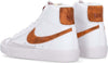 Nike-Scarpa-Alta-Donna-Wmns-Blazer-Mid-77-Summit-White/hot-Curry/mars-Stone-da-donna