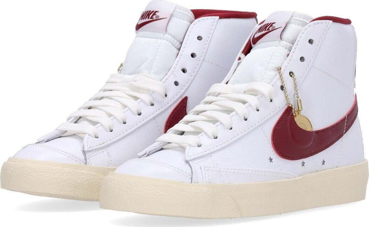 Nike-Scarpa-Bassa-Donna-W-Blazer-Mid-77-Se-White/team-Red/muslin/metallic-Gold-Star-da-donna
