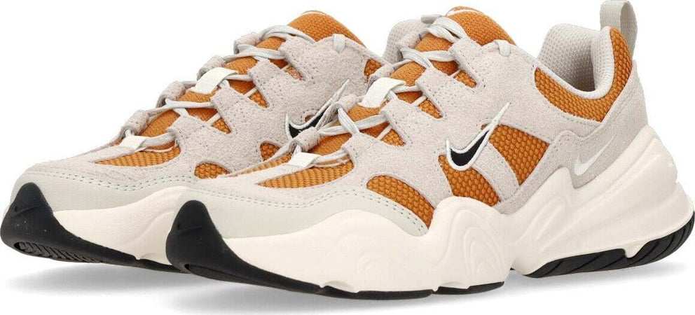 Nike-Scarpa-Bassa-Donna-W-Tech-Hera-Monarch/light-Bone/sail/black-da-donna