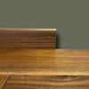 BATTISCOPA BC in legno MASSELLO impiallacciato VERO LEGNO DI NOCE 70x10 verniciato opaco poro aperto - Eternal Parquet