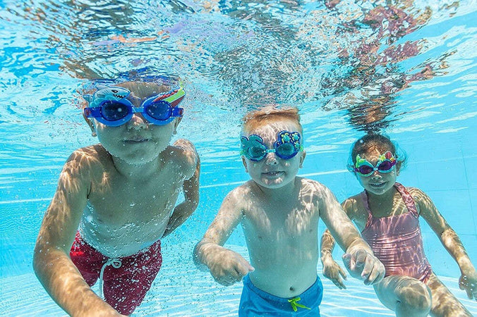 Occhialini Nuoto Per Bambini 3+anni Cinturino Regolabile Design Assortiti 21080 Sport e tempo libero/Attività ricreative all'aperto/Sport acquatici/Nuoto/Occhialini Trade Shop italia - Napoli, Commerciovirtuoso.it