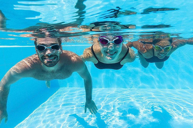 Occhialini Nuoto Piscina Actiwear 14+ Anni In Silicone 3 Colori Assortiti 21051 Sport e tempo libero/Attività ricreative all'aperto/Sport acquatici/Nuoto/Occhialini Trade Shop italia - Napoli, Commerciovirtuoso.it