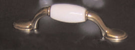 ORECA---1-MANIGLIA-IN-PORCELLANA-BIANCA-INTERASSE-74mm