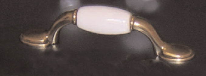 ORECA---1-MANIGLIA-IN-PORCELLANA-BIANCA-INTERASSE-74mm