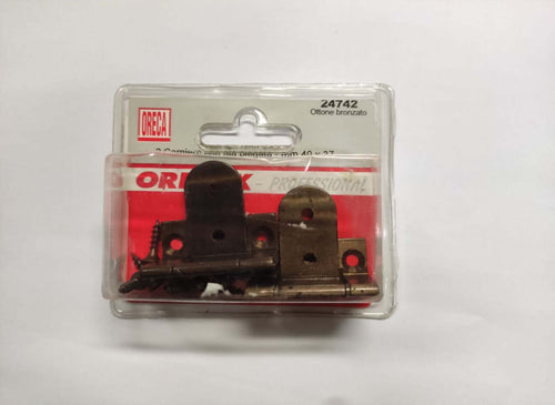 ORECA---CERNIERA-CON-ALA-PIEGATA-IN-OTTONE-BRONZATO-40X37MM-P2