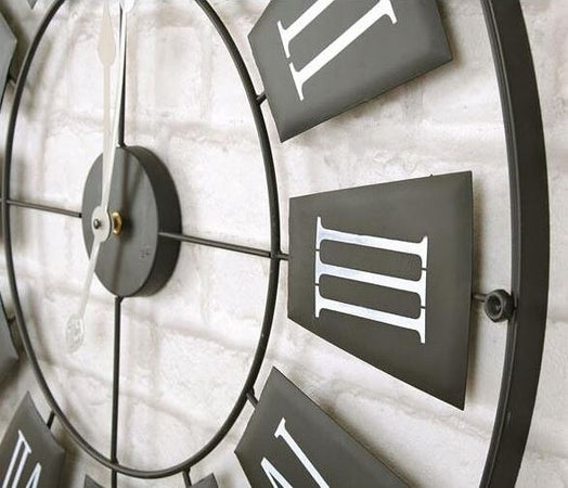 Orologio a parete con numeri romani per cameretta e cucina idea regalo Ø 70 cm Casa e cucina/Decorazioni per interni/Orologi/Orologi da parete Decor Space - Altamura, Commerciovirtuoso.it