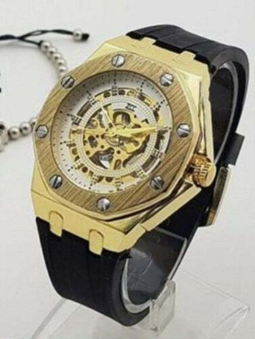 Orologio Da Polso Zcc 4407 Uomo Automatico Elegante Dorato Bianco Cinturino Nero Abbigliamento e Accessori > Orologi e gioielli > Orologi Uomo Trade Shop italia - Napoli, Commerciovirtuoso.it