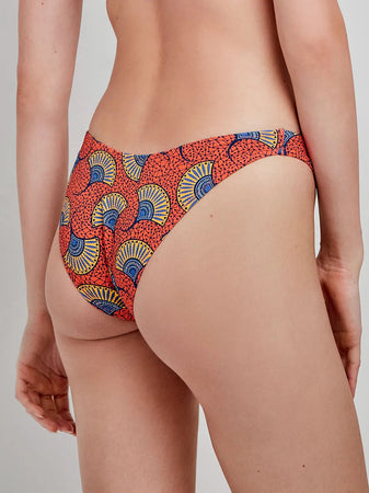 Costume Gisela 2/30241BT taglia M, bikini fantasia tribale, top bandeau con ferretto e foam, slip taglio a V, spalline multiposizione.