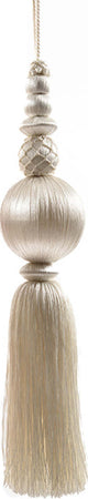 Pallina in velluto con Nappa per albero di natale sfera natalizia particolare h 33 cm Casa e cucina/Decorazioni per interni/Addobbi e decorazioni per ricorrenze/Decorazioni natalizie/Addobbi e decorazioni/Palle e palline MagiediNatale.it - Altamura, Commerciovirtuoso.it