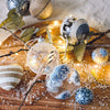 Palline per albero di Natale in vetro decorato argento da Ø 8 cm, confezione da 6 pezzi Casa e cucina/Decorazioni per interni/Addobbi e decorazioni per ricorrenze/Decorazioni natalizie/Addobbi e decorazioni/Palle e palline MagiediNatale.it - Altamura, Commerciovirtuoso.it