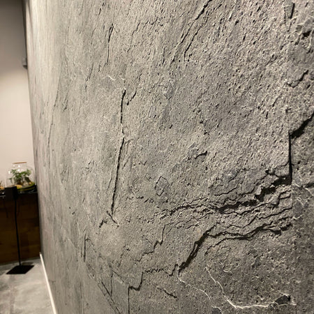 pannello rivoluzionario di Rivestimento interno-esterno in VERA PIETRA flessibile 61x122x0,3cm ANTRACITE
