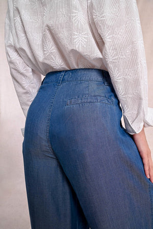Pantalone Molly Bracken in denim leggero