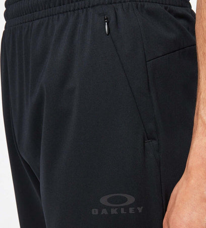 Pantalone Tuta Oakley Foundational Pant 2.0 Pantalone Della Tuta Uomo Nero Tessuto Stretch Sport e tempo libero/Attività ricreative all'aperto/Sport invernali/Snowboard/Abbigliamento/Uomini/Pantaloni Snotshop - Roma, Commerciovirtuoso.it