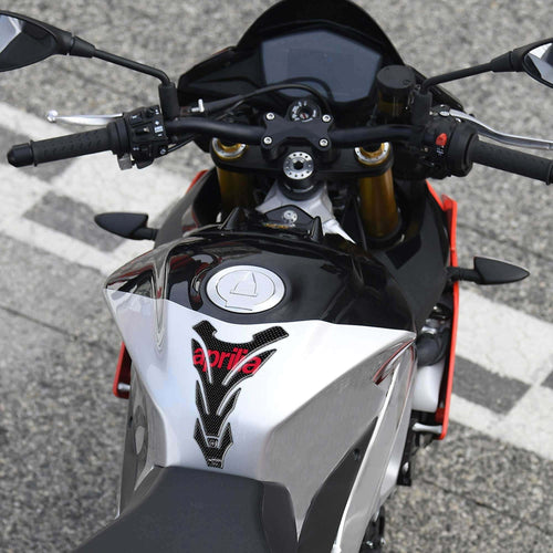 PARASERBATOIO-ADESIVI-3D-CARBONIO-PROTEZIONE-SERBATOIO-per-MOTO-APRILIA-ROSSO