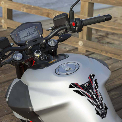 Paraserbatoio-adesivo-3D-protezione-serbatoio-moto-compatibile-Aprilia-Shiver