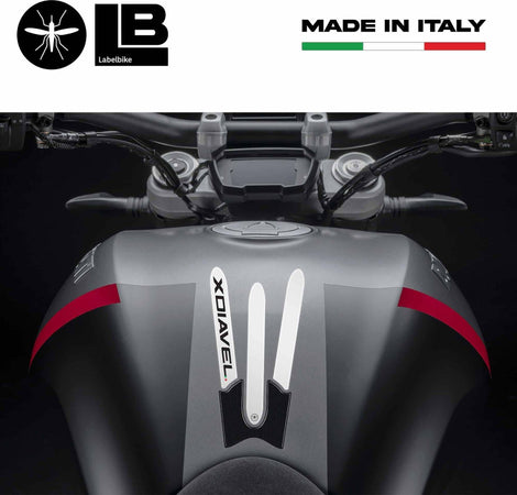 PARASERBATOIO-ADESIVO-3D-RESINA-GEL-CARBONIO-compatibile-per-MOTO-DUCATI-XDIAVEL