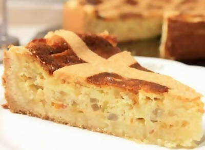 Pastiera Napoletana Pasquale Artigianale Fatta A Mano Prodotto Tipico Campano 100% Made In Italy Torta Di Pasqua Alimentari e cura della casa/Pasticceria e prodotti da forno/Dessert/Crostate e torte farcite Golden pasticceria gelateria torrone artigianale - Taurianova, Commerciovirtuoso.it