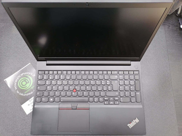 PC-NOTEBOOK-LENOVO-E15