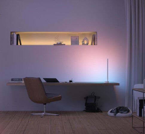 Philips Lampada tavolo SMART Hue Gradient Signe table Illuminazione/Illuminazione per interni/Lampade/Lampade da tavolo e abat-jour Scontolo.net - Potenza, Commerciovirtuoso.it