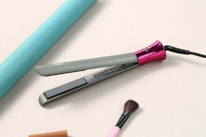 Piastra-Capelli-Lisci-Professionale-Rivestimento-In-Ceramica-Diplay-Lcd-Vgr-V575