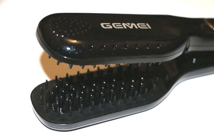 PIASTRA SPAZZOLA PER CAPELLI LISCI IN CERAMICA PROFESSIONALE 230° 45W GM 418 Bellezza/Cura dei capelli/Strumenti per lo styling/Piastre per capelli Trade Shop italia - Napoli, Commerciovirtuoso.it