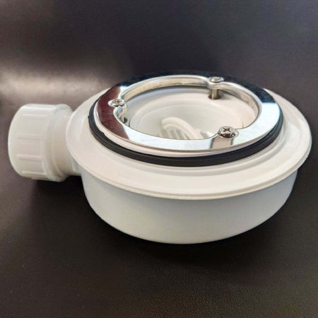 Piletta-di-scarico-ribassata-per-piatto-doccia-con-foro-da-90mm