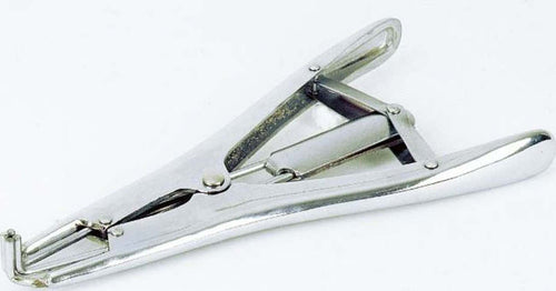 Pinza di stringimento per l'applicazione degli anelli di castrazione in gomma,