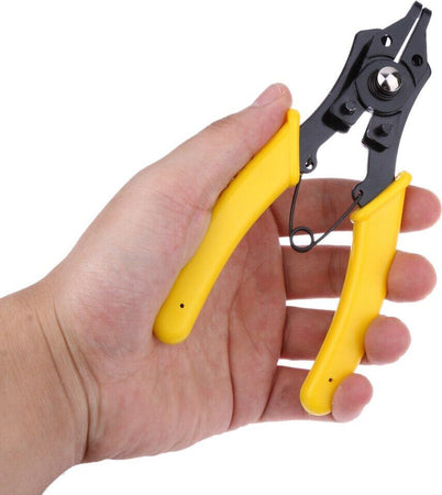 Pinza per anelli elastici 4 in 1 con punte intercambiabili Fai da te/Utensili elettrici e a mano/Utensili a mano/Pinze e tenaglie/Pinze per anelli di sicurezza Led Mall Home - Napoli, Commerciovirtuoso.it