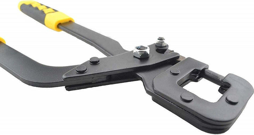 Pinza Punzonatrice Per Strutture Cartongesso Punzoni Fori Fissa Hrc61 Casa, arredamento e bricolage > Bricolage e fai da te > Pinze e Tronchesi > Utensili Manuali Trade Shop italia - Napoli, Commerciovirtuoso.it