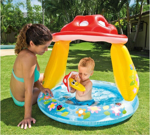 Piscina Baby Fungo Parasole Gioco Gonfiabile Rotonda Per Bambini 102x89hcm 57114 Giochi e giocattoli/Sport e giochi all'aperto/Giochi aquatici e piscine per bambini/Canotti e gonfiabili galleggianti Trade Shop italia - Napoli, Commerciovirtuoso.it
