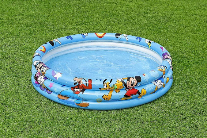 Piscina Gonfiabile 3 Anelli 122 X 25 Cm Topolino Mickey Mouse Per Bambini 91007 Giochi e giocattoli/Sport e giochi all'aperto/Giochi aquatici e piscine per bambini/Canotti e gonfiabili galleggianti Trade Shop italia - Napoli, Commerciovirtuoso.it
