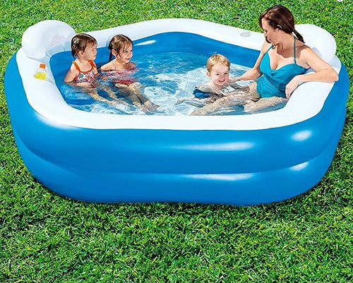 PISCINA GONFIABILE FUORITERRA 213 X 207 X 69 CM CON PORTABICCHIERI CUSCINI Giochi e giocattoli/Sport e giochi all'aperto/Giochi aquatici e piscine per bambini/Piscinette per bambini Trade Shop italia - Napoli, Commerciovirtuoso.it