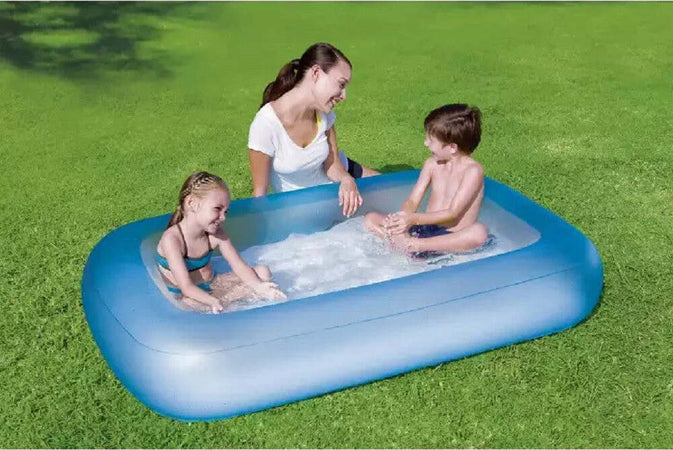 Piscina Rettangolare Aquababe Con Fondo Gonfiabile 165x104x25 Cm 2 Colori 51115 Giochi e giocattoli/Sport e giochi all'aperto/Giochi aquatici e piscine per bambini/Canotti e gonfiabili galleggianti Trade Shop italia - Napoli, Commerciovirtuoso.it