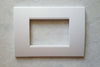 PLACCA BIANCA IN ABS PER SCATOLE RETTANGOLARI SERIE SOFT 2 / 3 / 4 / 7 POSTI
