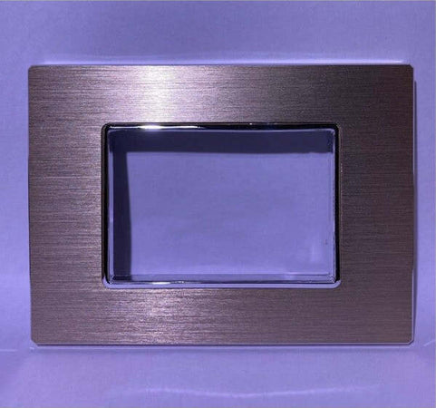 Placca Luxury 3 4 6m In Metallo Satinato Oro Compatibile Con Bticino Axolute Fai da te/Materiale elettrico/Placche/Placche per interruttori Trade Shop italia - Napoli, Commerciovirtuoso.it