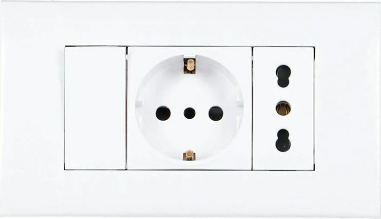 Placchetta-3-moduli-con-interruttore-presa-schuko-e-presa-bipasso-bivalente-lk40-1-incasso-503