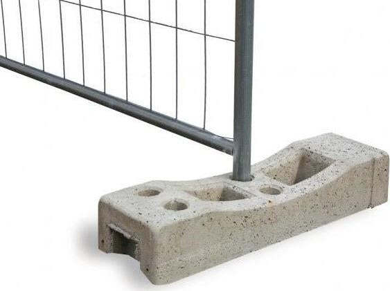Plintino in calcestruzzo per recinzione mobili da cantiere Fai da te/Prodotti per la costruzione/Materiali da costruzione/Pavimenti di legno e recinzioni/Materiali/Reti di acciaio zincato La Zappa - Altamura, Commerciovirtuoso.it