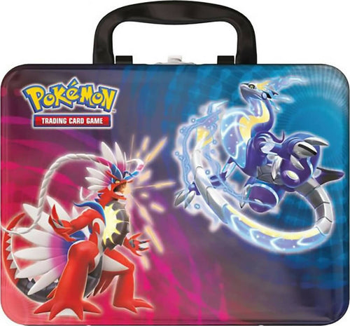 Pokémon Bauletto Da Confezione Ritorno A Scuola Del Gcc Pokémon - Sprigatito, Fuecoco E Quaxly (tre Carte Olografiche, Sei Buste Di Espansione E Altro), Edizione In Italiano Giochi e giocattoli/Personaggi giocattolo/Animali Cartoleria Deja Vu - Crotone, Commerciovirtuoso.it