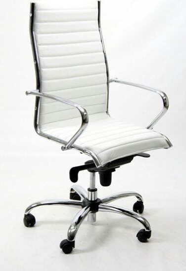 Poltrona direzionale Pollux new PNP - con braccioli inclusi - bianco - Unisit Casa e cucina/Arredamento/Studio/Sedie e Sgabelli/Sedie da scrivania Eurocartuccia - Pavullo, Commerciovirtuoso.it