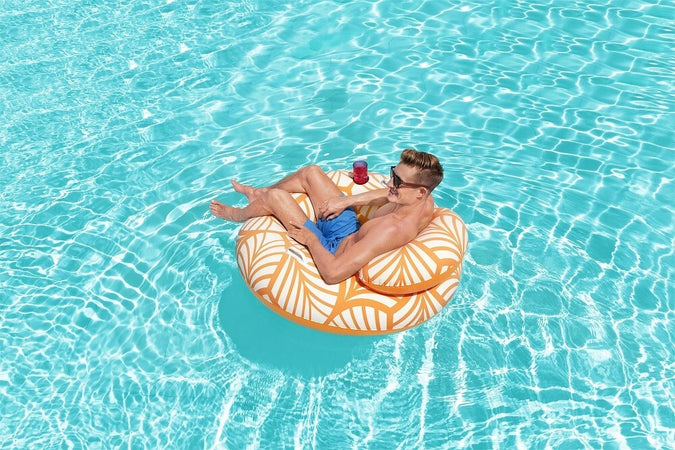 Poltrona Gonfiabile Comfort Plush Galleggiante Piscina Spiaggia 118x117cm 43643 Giochi e giocattoli/Sport e giochi all'aperto/Giochi aquatici e piscine per bambini/Canotti e gonfiabili galleggianti Trade Shop italia - Napoli, Commerciovirtuoso.it