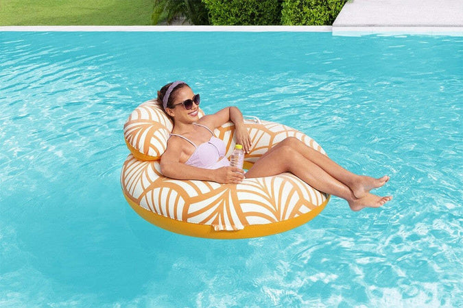 Poltrona Gonfiabile Comfort Plush Galleggiante Piscina Spiaggia 118x117cm 43643 Giochi e giocattoli/Sport e giochi all'aperto/Giochi aquatici e piscine per bambini/Canotti e gonfiabili galleggianti Trade Shop italia - Napoli, Commerciovirtuoso.it