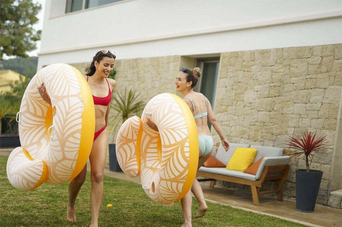 Poltrona Gonfiabile Comfort Plush Galleggiante Piscina Spiaggia 118x117cm 43643 Giochi e giocattoli/Sport e giochi all'aperto/Giochi aquatici e piscine per bambini/Canotti e gonfiabili galleggianti Trade Shop italia - Napoli, Commerciovirtuoso.it
