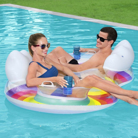 Poltrona Gonfiabile Doppia Rainbow Dream 186x116 Cm Maniglie Portalattine 43648 Giochi e giocattoli/Sport e giochi all'aperto/Giochi aquatici e piscine per bambini/Canotti e gonfiabili galleggianti Trade Shop italia - Napoli, Commerciovirtuoso.it