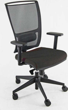 Poltrona semidirezionale Zoea - con ruote e braccioli - schienale rete nero-seduta nero - Unisit Casa e cucina/Arredamento/Studio/Sedie e Sgabelli/Sedie da scrivania Eurocartuccia - Pavullo, Commerciovirtuoso.it